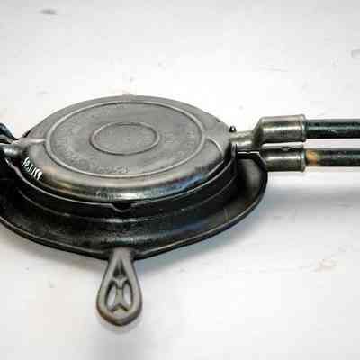 Waffle Iron