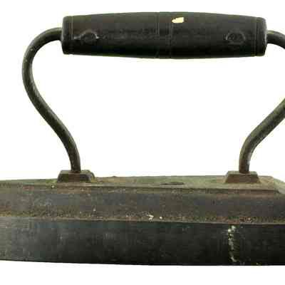 Cloth Iron