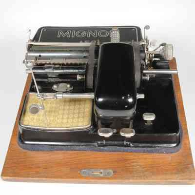 AEG "Mignon" Typewriter