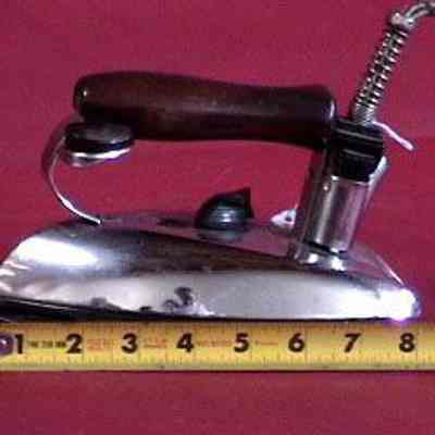 Cloth Iron, Electric