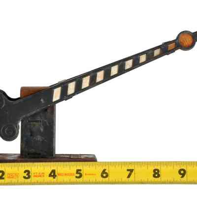 Toy Model Train Crossing Gate