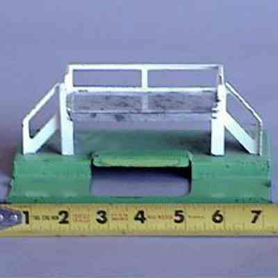 Toy Model Train Milk Platform Accessory