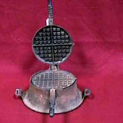 Griswold Waffle Iron