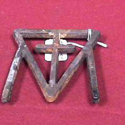 Trivet