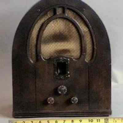 Table Model Radio