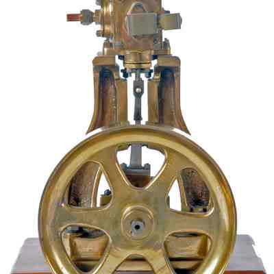 Model Steam Engine