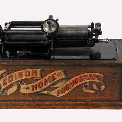 Cylinder Phonograph
