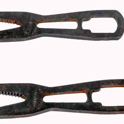 Alligator Wrench