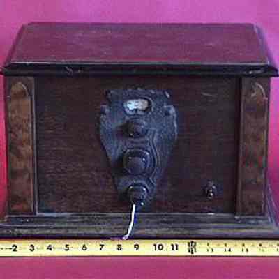 Table Radio Receiver