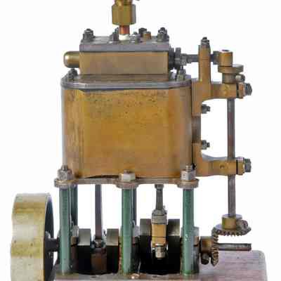 Model Steam Engine