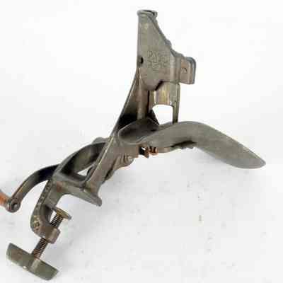 Cherry/Olive Pitter