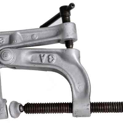Clamp, multi-axis C style