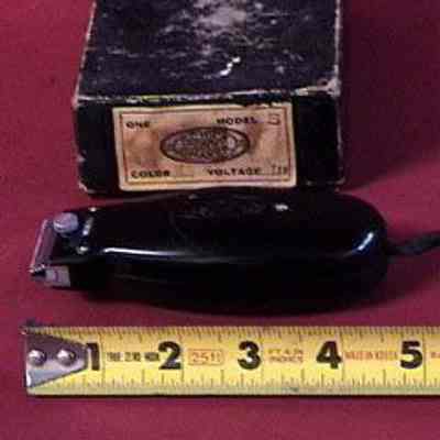 Schick Electric Razor
