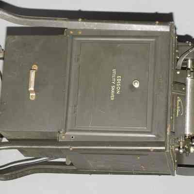 Cylinders Dictating Shaver