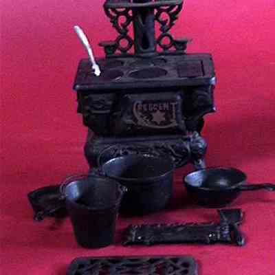 Toy Kitchen Cooking Stove