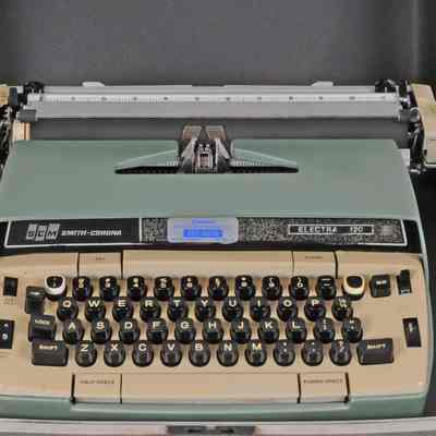 Electric Typewriter