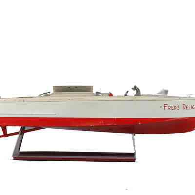 Toy Metal Boat, Lionel