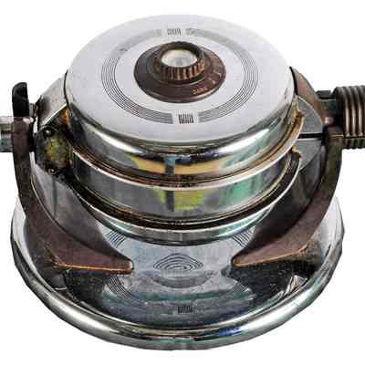 Electric Waffle Iron