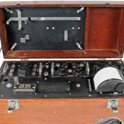 Electrocardiograph Oscilloscope Cardiograph