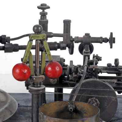 Model Steam Engine