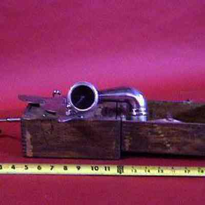 Plaza Miniature Hand Crank Phonograph