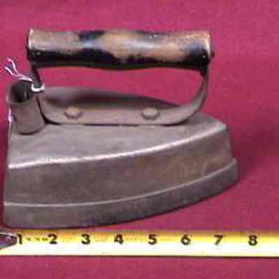 Cloth Iron, Electric