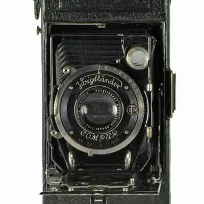 Roll Film Camera