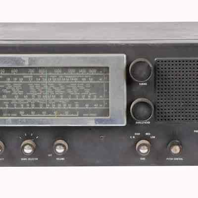 Radio Receiver/speaker, short wave