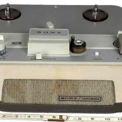 Reel to Reel Tape Recorder