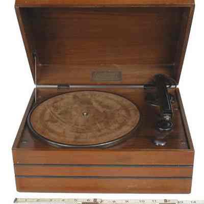 Phonograph, Table Record Player