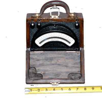 DC Voltmeter