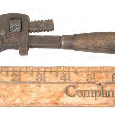Pipe Wrench