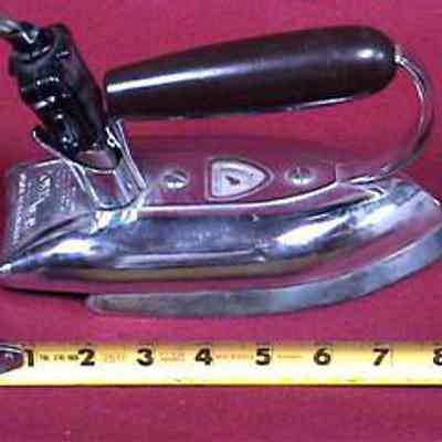 Cloth Iron, Electric