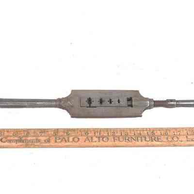 Thread Cutter Die
