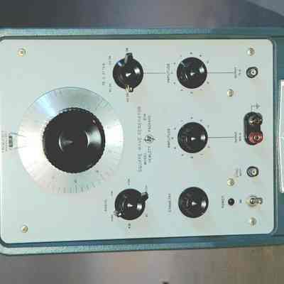 Square Wave Generator