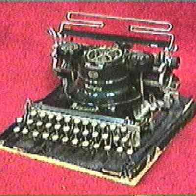 Hammond "Multiplex" Typewriter