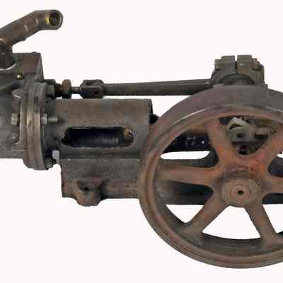 Model Steam Engine