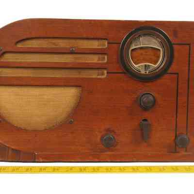 Philco 37-610 Radio Receiver