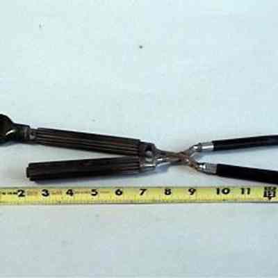 Fluting Hand Iron