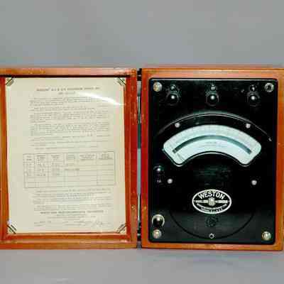 Voltmeter