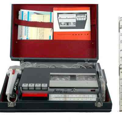 Dictating Machine