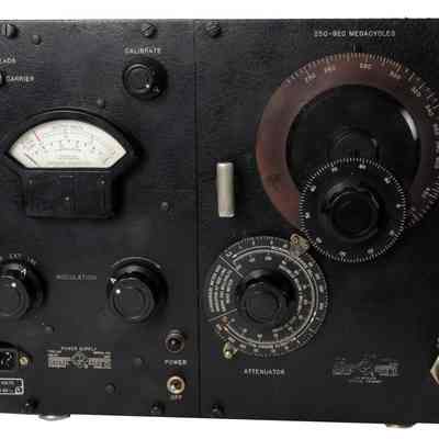Signal generator Test equipment