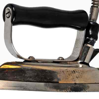 Cloth Iron, electric
