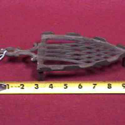 Cloth Iron Trivet