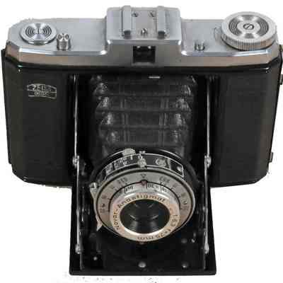 Still 120 film Camera