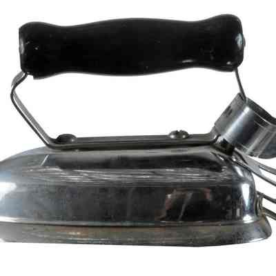 Cloth Iron, electric