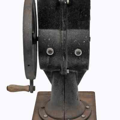 Breaker Ice Crusher