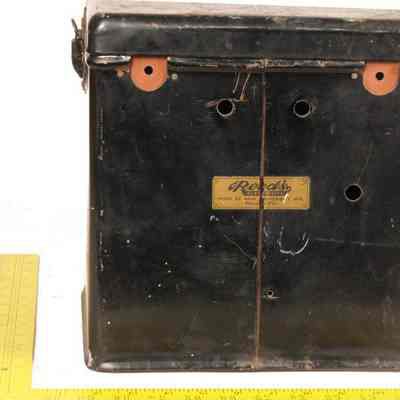 Radio Battery Box
