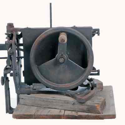 Saw Sharpener