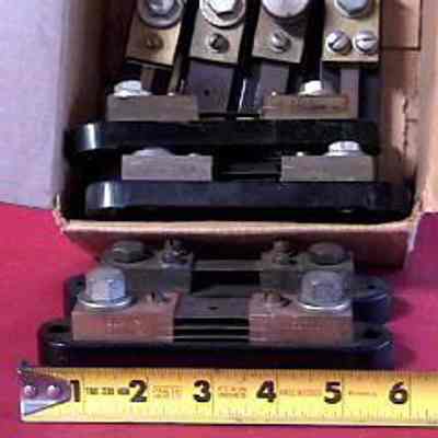 Meter (box of) Current Shunt